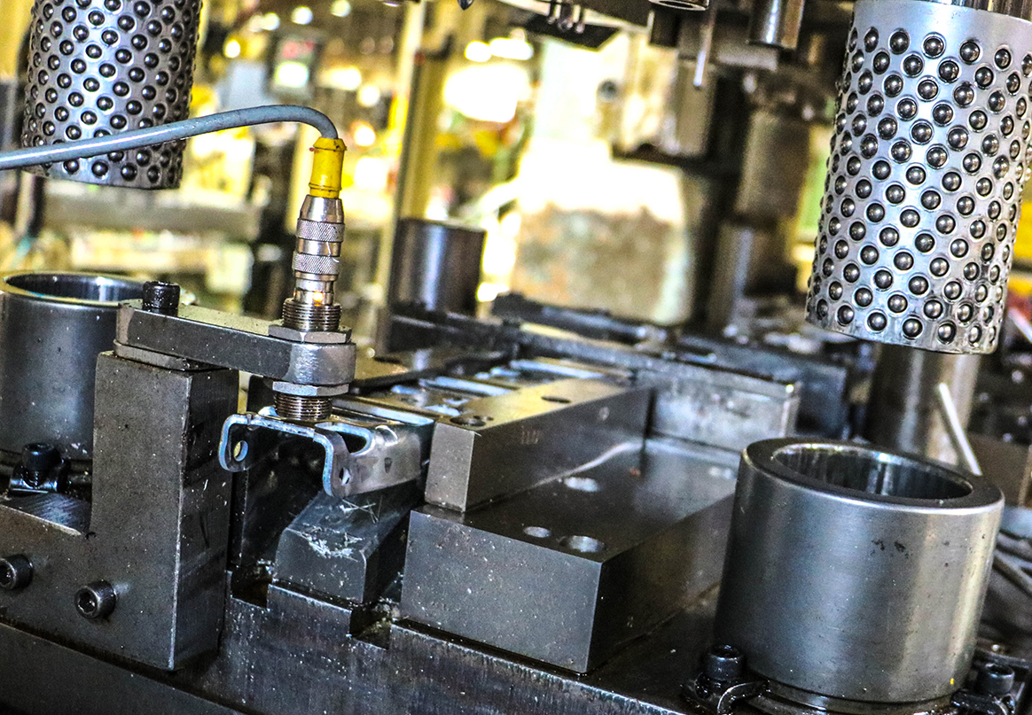 metal-stamping-3 - Jayco Manufacturing